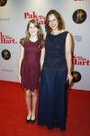 Hilversum 27 oktober 2014
Premiere film pak van mijn hart van Kees v Nieuwkerk. Anniko v Santen met dochter