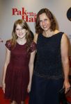 Hilversum 27 oktober 2014
Premiere film pak van mijn hart van Kees v Nieuwkerk. Anniko v Santen met dochter