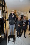 Amsterdam 20 november 2014
Opening winkel 10 days in de cornelis schuytstraat. Anouk Smulders opent de winkel en de oprichters van 10 days Barbara Hilbrink en Myon Veenendaal zij natuurlijk aanwezig. Ook Suus Zeelenberg neemt het woord