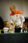Noordwijk 14 november 2014
Arjen Robben neemt het eerste stripboek over zijn voetbal carriere in ontvangst in hotel Huis ter Duin en aansluitend geeft hij een voetbal clinic op het strand.