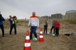 Noordwijk 14 november 2014
Arjen Robben neemt het eerste stripboek over zijn voetbal carriere in ontvangst in hotel Huis ter Duin en aansluitend geeft hij een voetbal clinic op het strand.