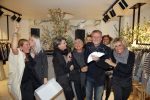 Amsterdam 20 november 2014
Opening winkel 10 days in de cornelis schuytstraat. Anouk Smulders opent de winkel en de oprichters van 10 days Barbara Hilbrink en Myon Veenendaal zij natuurlijk aanwezig. Ook Suus Zeelenberg neemt het woord