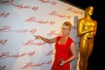 Amsterdam 15 november 2014
Bridget Maasland viert met haar familie en vrienden haar 40e verjaardag en het thema is The Oscars. Bridget met ouders en broer