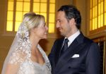 London, 15 December 2014
Trouwen Chantal Janzen met haar man Marco Geeratz 
Foto Peter Smulders BV