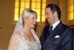 London, 15 December 2014
Trouwen Chantal Janzen met haar man Marco Geeratz 
Foto Peter Smulders BV
