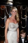 Londen 15 december 2014Chantal Janzen en Marco Geeratz trouwen in Hotal Cafe Royal.Het feest is s avonds in hotel Claridge's. Ook zoon james is erbij