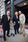 Londen 15 december 2014
Chantal Janzen en Marco Geeratz trouwen in Hotal Cafe Royal.
Het feest is s avonds in hotel Claridge's. Ouders en zoon Chantal