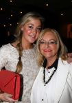Den Haag, 15 December 2014
Societylunch georganiseerd door Tony Tetro
Corry Konings met haar dochter Sharona de Vries
