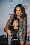 Den Bosch 23 november 2014
Premiere Sound of music in de parade in Den Bosch. Cystine Carreon met dochter