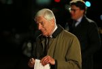 Utrecht 8 december 2014
Mr Pieter v Vollenhoven viert samen met zijn familie ,Prinses Margriet Prins Maurits Prinses Marilene Prins Bernhard Jr. Prinses Annette Prins Floris Prinses Aimee Prins Pieter Christiaan en Prinses Anita zijn 75e verjaardag in het Beatrix theater.