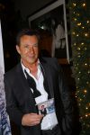 Amsterdam 2 december 2014
CD presentatie Gerard Joling in het conservatorium Hotel. Humberto Tan en Karin Bloemen reiken het eerste exemplaar uit.