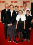 Scheveningen 30 november 2014
Premiere Billy Elliot in het circustheater.
Guido Maas en Marijke Schaaphok met hun kinderen