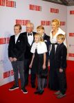 Scheveningen 30 november 2014
Premiere Billy Elliot in het circustheater.
Guido Maas en Marijke Schaaphok met hun kinderen