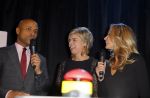 Amsterdam 11 december 2014
Presentatie van het nieuwe tijdschrift en platform van Wendy v Dijk.
Prinses Laurentien onthult het eerste exemplaar.
Humberto Tan Presenteert het en Femmetje de Windt is mede initiatiefnemer