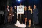 Amsterdam 11 december 2014
Presentatie van het nieuwe tijdschrift en platform van Wendy v Dijk.
Prinses Laurentien onthult het eerste exemplaar.
Humberto Tan Presenteert het en Femmetje de Windt is mede initiatiefnemer
