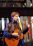 Volendam 13 november 2014
Presentatie nieuwe kerst cd van de 3j's met Jan Dulles Jaap kwakman en Jan de Witte. Glennis Grace reikt het eerste exemplaar uit.