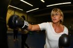 Capelle aan den Ijssel, 14 November 2014
Jacqueline Laats bij Sportcentrum Rivium.
Boksen en met haar nieuwe boek 