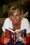 Capelle aan den Ijssel, 14 November 2014
Jacqueline Laats bij Sportcentrum Rivium.
Boksen en met haar nieuwe boek 