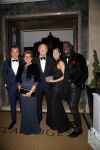 Londen 15 december 2014
Chantal Janzen en Marco Geeratz trouwen in Hotal Cafe Royal.
Het feest is s avonds in hotel Claridge's. Joop en janine v d Ende enn hun kinderen Iris en Vincent