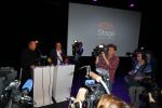 Amsterdam 17 december 2014
Joop v d Ende en Albert Verlinde maken bekend op persconferentie in gebouw van Stage holding dat ze samen gaan werken.