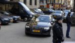 Amsterdam 10 december 2014
Uitreiking prins Claus prijzen in het paleis op de dam.
Aanwezig Koning Prins Willem Alexander Koningin Maxima Prinses Beatrix Prinses Mabel en Prins Constantijn. Verlengde audi A8
