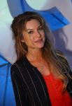 Hilversum, 11 December 2014
Perspresentatie AVROTROS Winterseizoen
Lauren Verster