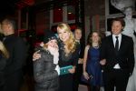 Amsterdam 1 december 2014
Premiere Gooische vrouwen 2 in het nieuwe de la mar met in de hoofdrollen Linda de Mol Lies Visschedijk Tjitske Reijdinga en Susan Visser. Linda met Jeroen Rietbergen en kinderen Noah en Julian