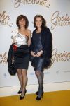 Amsterdam 1 december 2014
Premiere Gooische vrouwen 2 in het nieuwe de la mar met in de hoofdrollen Linda de Mol Lies Visschedijk Tjitske Reijdinga en Susan Visser