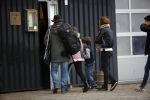 Amsterdam 17 december 2014
Jeroen Krabbe viert zijn 70e verjaardag in hotel de goudfazant.
Martijn Krabbe met kinderen en aupair