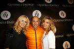 Amsterdam 8 november 2014
Mental Theo en zijn vrouw Maaike Jansen en Maruja Retana vormen de Queens of Energy. Maaike treedt op onder de naam Maycelli.