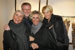 Amsterdam 20 november 2014
Opening winkel 10 days in de cornelis schuytstraat. Anouk Smulders opent de winkel en de oprichters van 10 days Barbara Hilbrink en Myon Veenendaal zij natuurlijk aanwezig. Ook Suus Zeelenberg neemt het woord