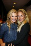 Amsterdam 11 december 2014
Presentatie van het nieuwe tijdschrift en platform van Wendy v Dijk.
Prinses Laurentien onthult het eerste exemplaar.
Nicolette v Dam met Leontine Mourits