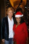 Amsterdam 2 december 2014
CD presentatie Gerard Joling in het conservatorium Hotel. Humberto Tan en Karin Bloemen reiken het eerste exemplaar uit. Patty Brard met man Antoine v d Vijver