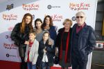 Amsterdam 22 november 2014
Premiere Mees Kees in carre met in de hoofdrollen Willem Voogd Sanne Wallis de Vries  Felix Osinga, en Brent Thomassen. Quinty Trustful met zus vader en familie