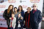 Amsterdam 22 november 2014
Premiere Mees Kees in carre met in de hoofdrollen Willem Voogd Sanne Wallis de Vries  Felix Osinga, en Brent Thomassen. Quinty Trustful met zus vader en familie