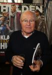Ridderkerk 10 november 2014
Presentatie Helden met oa Klaasjan Huntelaar met vrouw en kinderen bij v d Valk. Rinus Israel