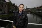 Weesp 4 december 2014
Robbie Hasselt wordt geinterviewd door Edwin Bredius. Robbie heeft dates gehad met Onno Hoes en deze gefilmd.