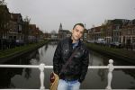 Weesp 4 december 2014
Robbie Hasselt wordt geinterviewd door Edwin Bredius. Robbie heeft dates gehad met Onno Hoes en deze gefilmd.