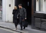 Londen 14 december 2014
Sam Worthington met zijn zwangere vriendin Lara Bingle in Londen