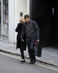 Londen 14 december 2014
Sam Worthington met zijn zwangere vriendin Lara Bingle in Londen
