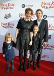 Amsterdam 22 november 2014
Premiere Mees Kees in carre met in de hoofdrollen Willem Voogd Sanne Wallis de Vries  Felix Osinga, en Brent Thomassen. Sanne Wallis de Vries met man en kinderen