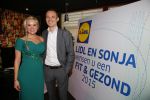 Hoorn 18 december 2014
Presentatie boek Sonja Bakker in de schouwburg van Hoorn.
Jan Reus en hun zoon Bram zijn ook aanwezig. Erik Hogenboom van Lidl