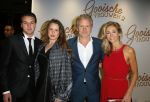Amsterdam 1 december 2014
Premiere Gooische vrouwen 2 in het nieuwe de la mar met in de hoofdrollen Linda de Mol Lies Visschedijk Tjitske Reijdinga en Susan Visser. Wendy v Dijk met man Erland Galjaard en zijn dochter