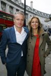 Londen 15 december 2014
Chantal Janzen en Marco Geeratz trouwen in Hotal Cafe Royal.
Het feest is s avonds in hotel Claridge's. Wendy v Dijk en Erland Galjaard