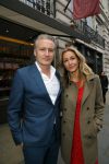 Londen 15 december 2014
Chantal Janzen en Marco Geeratz trouwen in Hotal Cafe Royal.
Het feest is s avonds in hotel Claridge's. Wendy v Dijk en Erland Galjaard
