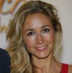 Amsterdam 1 december 2014
Premiere Gooische vrouwen 2 in het nieuwe de la mar met in de hoofdrollen Linda de Mol Lies Visschedijk Tjitske Reijdinga en Susan Visser
