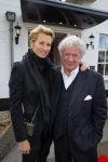 Vaassen 9 november 2014
Presentatie nieuwe produktlijn Aad Ouborg Bourgini genaamd. De presentatie is in restaurant de Leest van Jacob Jan Boerma. Willibrord Frequin met Anouk Smulders