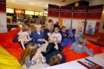 Amsterdam 9 december 2014
Yvon Jaspers gaat voorlezen bij Mc Donalds ivm start van een aktie voor het Ronald Mc Donald huis.