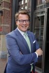 Amsterdam 23 november 2015 
Irene v d Laar stapt uit taxi.5 jaar nieuwe de la mar en 15 jaar de joop en Janine v d Ende foundation. Albert Verlinde