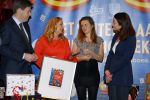 Amsterdam 20 november 2015 Presentatie meezing sinterklaasboek van Angela Groothuizen.